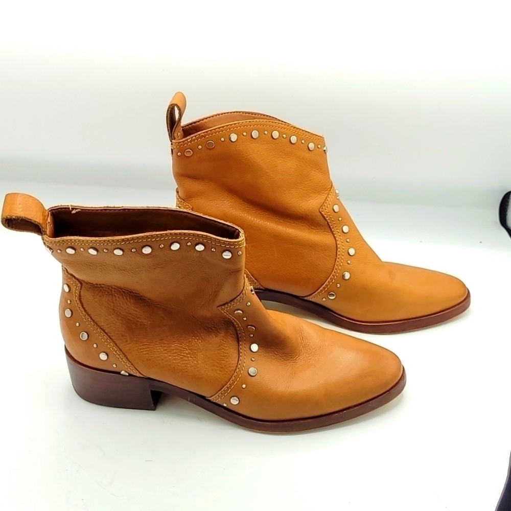 Dolce Vita Cognac Tobin Studded Western Leather Ankle Boots/Booties Size 7.5 - Picture 6 of 13